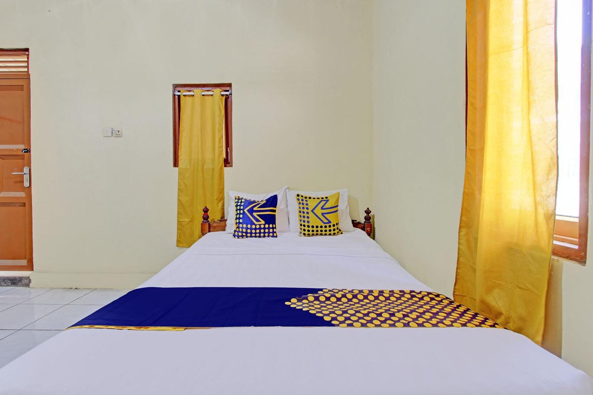 Spot On 92930 Syifa Syariah Hotel Tegal (Central Java)